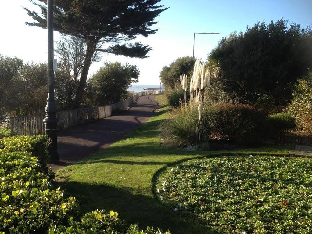 The Beeches Hotel Clacton-on-Sea Exterior photo